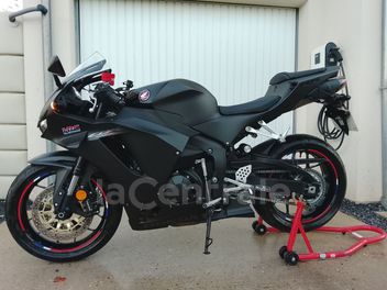 HONDA CBR 600 RR