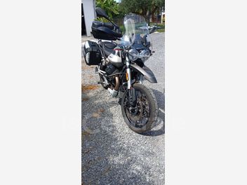 MOTO GUZZI V85 TT 850 TRAVEL