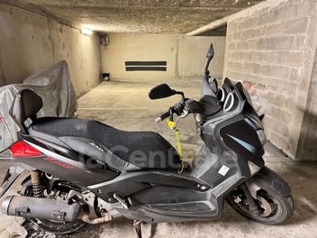 YAMAHA X-MAX 125