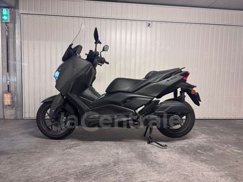 YAMAHA X-MAX 125