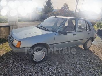 PEUGEOT 