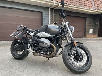 BMW R1200 NINE T PURE