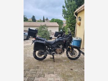 HONDA CRF AFRICA TWIN 1000