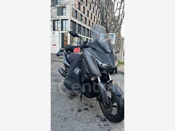 YAMAHA X-MAX 125