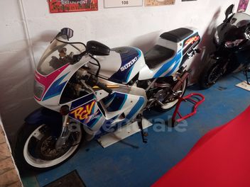 SUZUKI RGV 250