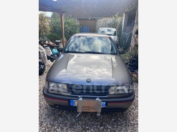 OPEL VECTRA 2.0 I GT 4P