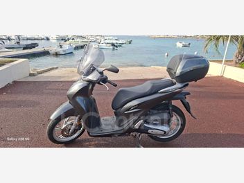 HONDA FES S-WING 125 ABS TOP BOX