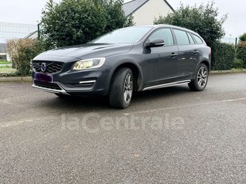 VOLVO V60 CROSS COUNTRY D3 150 SUMMUM GEARTRONIC