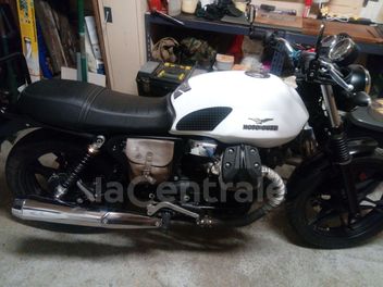 MOTO GUZZI V7 750 STONE