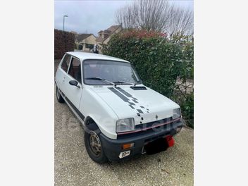 RENAULT 