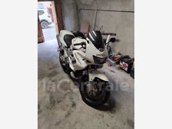 HONDA VTR 1000 FIRESTORM