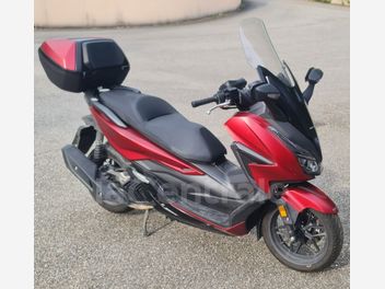 HONDA FES S-WING 125 ABS TOP BOX