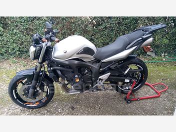 YAMAHA FZ 6 N S2