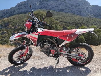 FANTIC MOTOR SUPERMOTARD 50