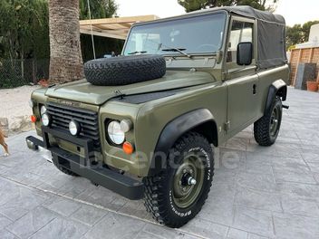 LAND ROVER DEFENDER 90