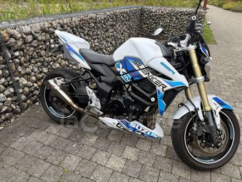 SUZUKI GSX-R 750