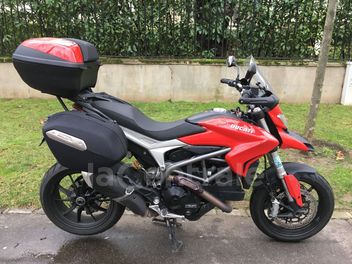 DUCATI HYPERMOTARD 821