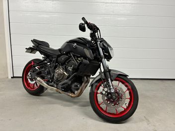 YAMAHA MT-07 700