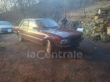 PEUGEOT 