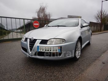 ALFA ROMEO GT 2 1.9 JTD 150 DISTINCTIVE