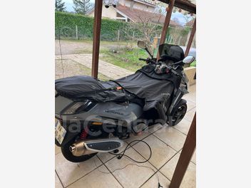 PEUGEOT METROPOLIS 400