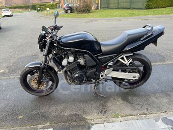 YAMAHA SRX 600