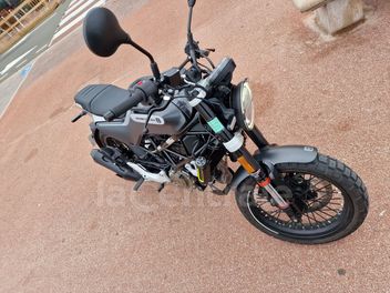 HUSQVARNA SVARTPILEN 125