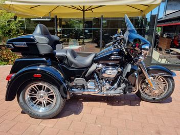 HARLEY DAVIDSON TRIKES TRI GLIDE ULTRA 1868