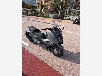 KYMCO AK 550