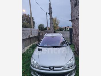 PEUGEOT 