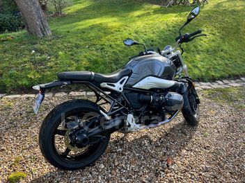BMW R1200 NINE T PURE