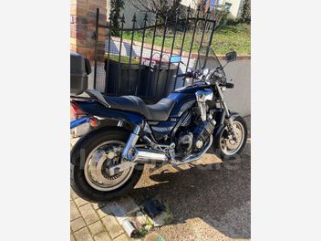YAMAHA FZX 750 FAZER
