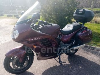 TRIUMPH TROPHY 1200