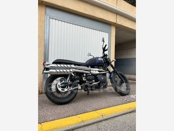 TRIUMPH SCRAMBLER 900