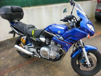 YAMAHA XJR 1300