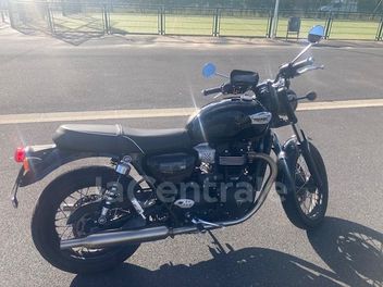 TRIUMPH BONNEVILLE 900 T100