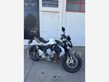 MV AGUSTA BRUTALE 750