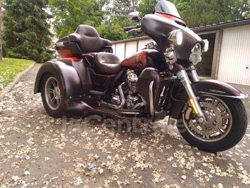 HARLEY DAVIDSON TRI GLIDE 1690