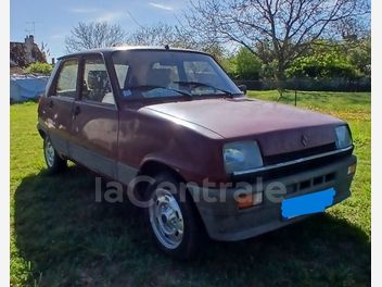 RENAULT 