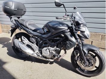 SUZUKI GLADIUS SFV 650 ABS