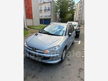 PEUGEOT 