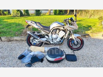 YAMAHA FZS 1000 FAZER