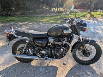 TRIUMPH BONNEVILLE 900 T100