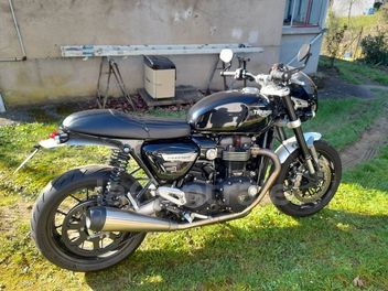 TRIUMPH SPEED TWIN 1200