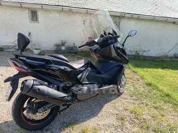 KYMCO AK 550