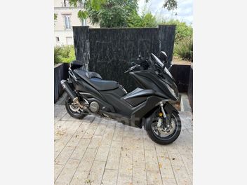 KYMCO AK 550