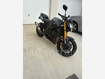 YAMAHA FZ8 800
