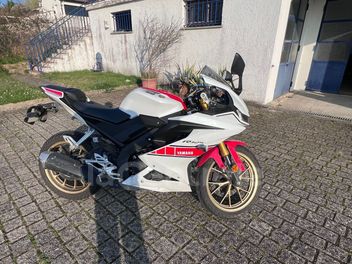 YAMAHA YZF R125 125