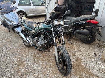 YAMAHA SRX 600