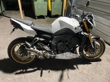 YAMAHA FZ8 ABS